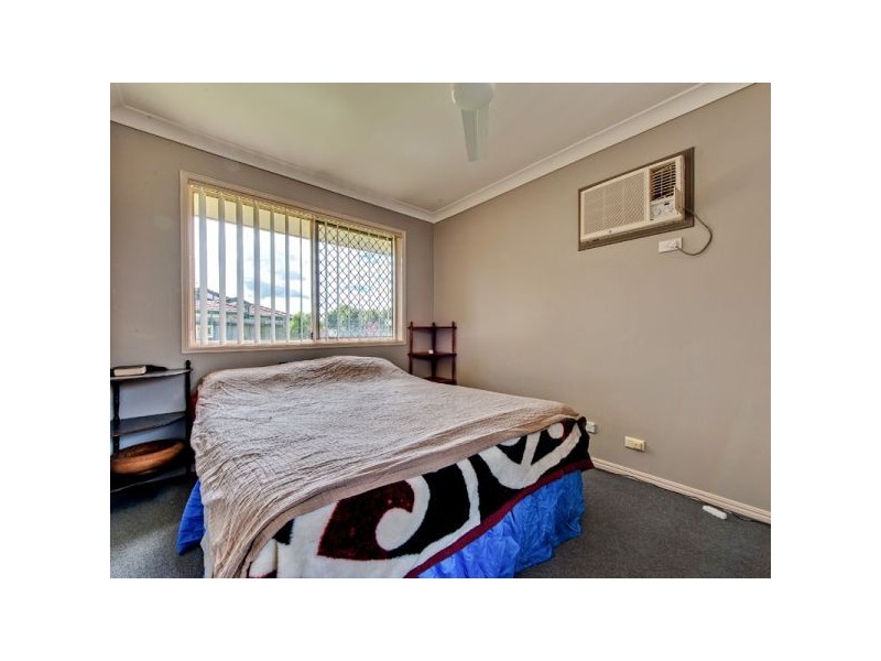 72 Overland Drive, Edens Landing QLD 4207