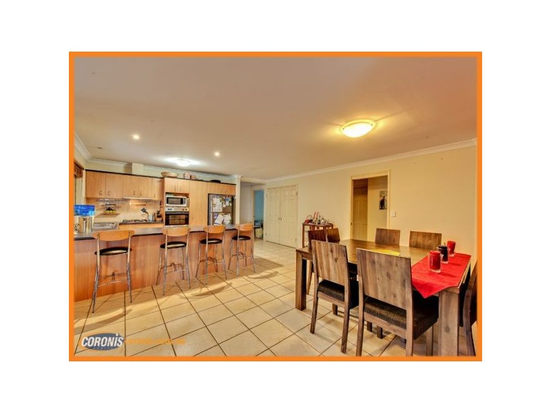 9 Booloumba Crescent, Forest Lake QLD 4078