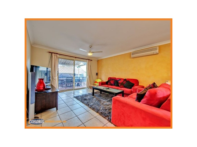 9 Booloumba Crescent, Forest Lake QLD 4078