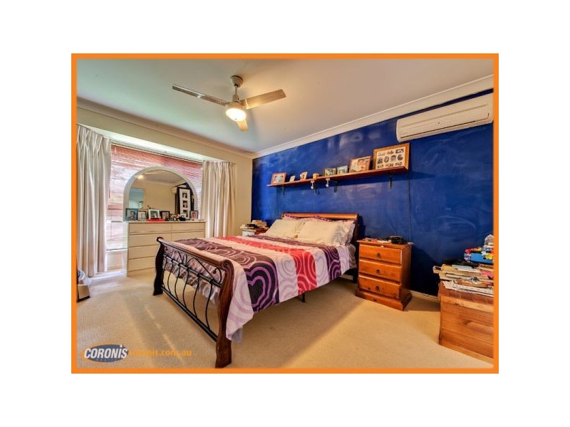 9 Booloumba Crescent, Forest Lake QLD 4078
