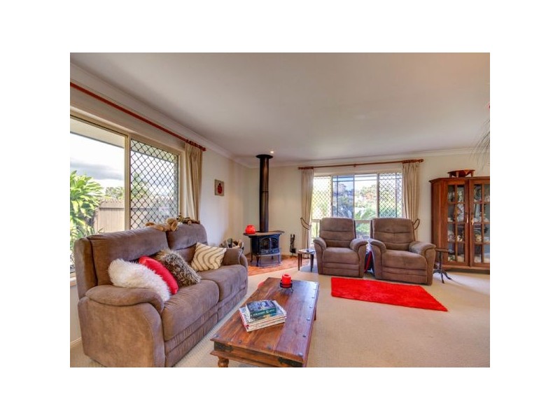 24 Kurrajong Drive, Warner QLD 4500