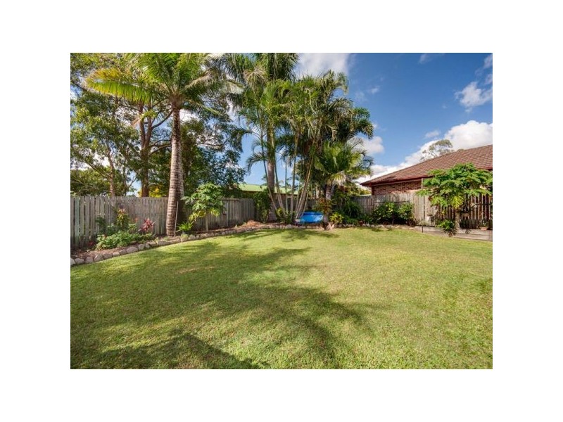 24 Kurrajong Drive, Warner QLD 4500