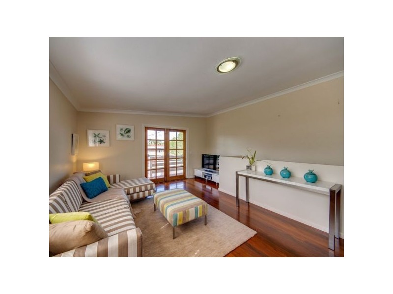 10 Ferny Way, Ferny Hills QLD 4055