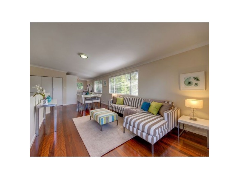 10 Ferny Way, Ferny Hills QLD 4055