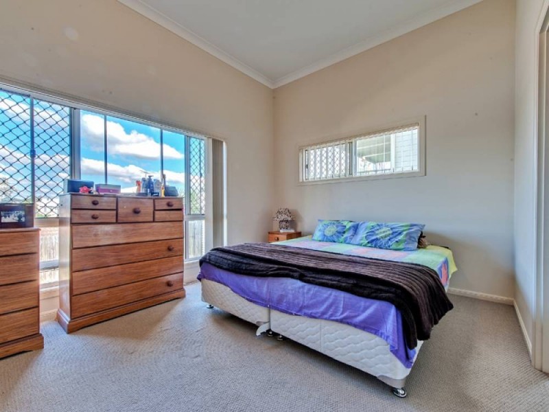 49 Esperance Crescent, Springfield Lakes QLD 4300