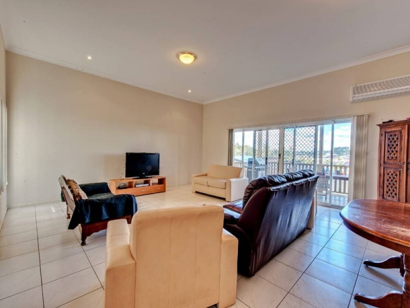 49 Esperance Crescent, Springfield Lakes QLD 4300