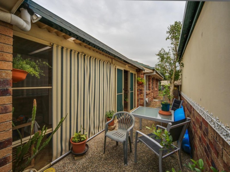 6 Plimsoll Place, Helensvale QLD 4212