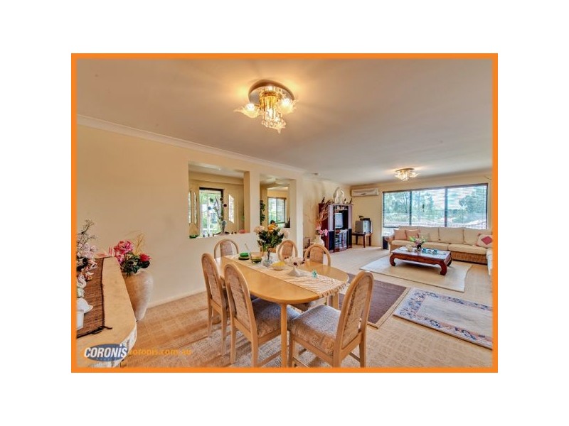 6 Cheltenham Place, Forest Lake QLD 4078