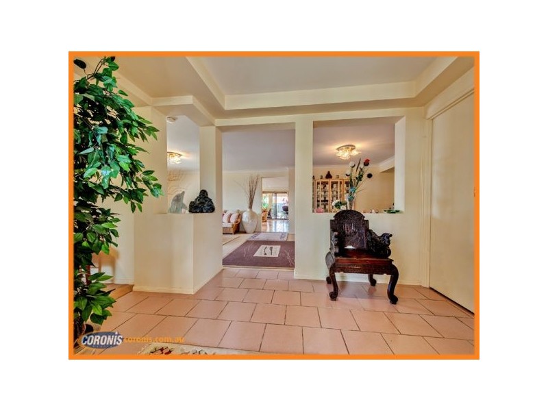 6 Cheltenham Place, Forest Lake QLD 4078