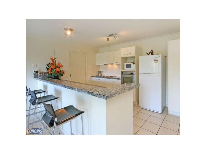 53 Kirri Avenue, Petrie QLD 4502