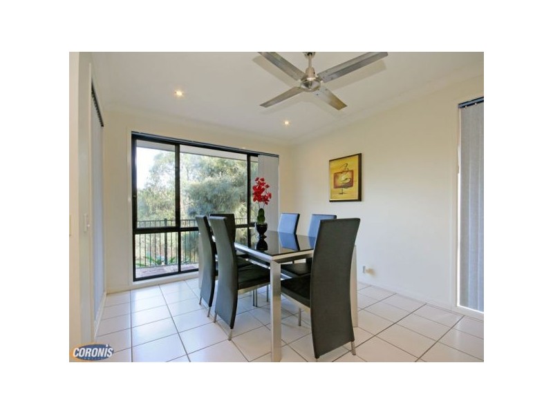 53 Kirri Avenue, Petrie QLD 4502