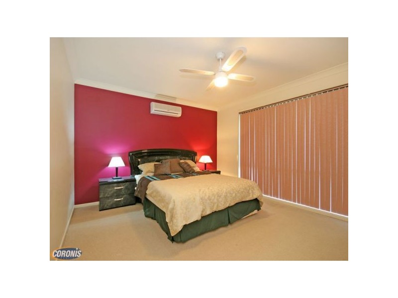 53 Kirri Avenue, Petrie QLD 4502