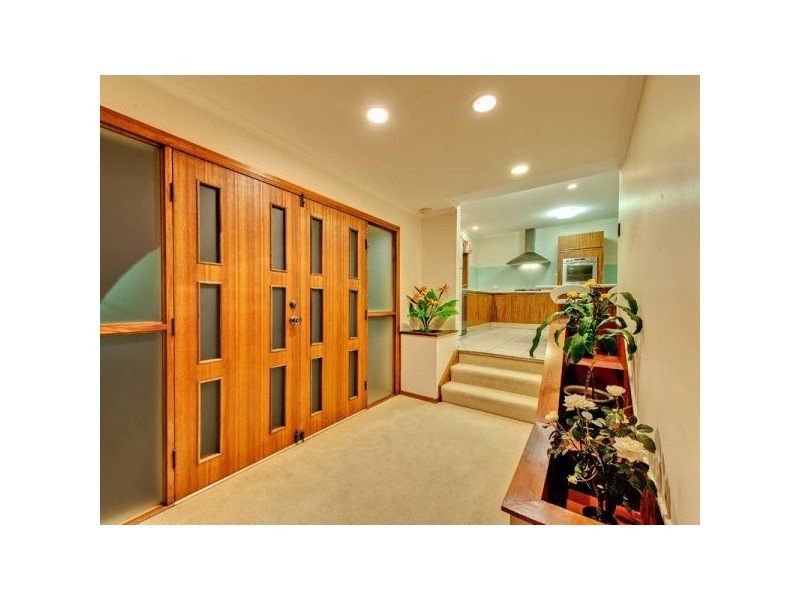 162 Castile Cr, Edens Landing QLD 4207