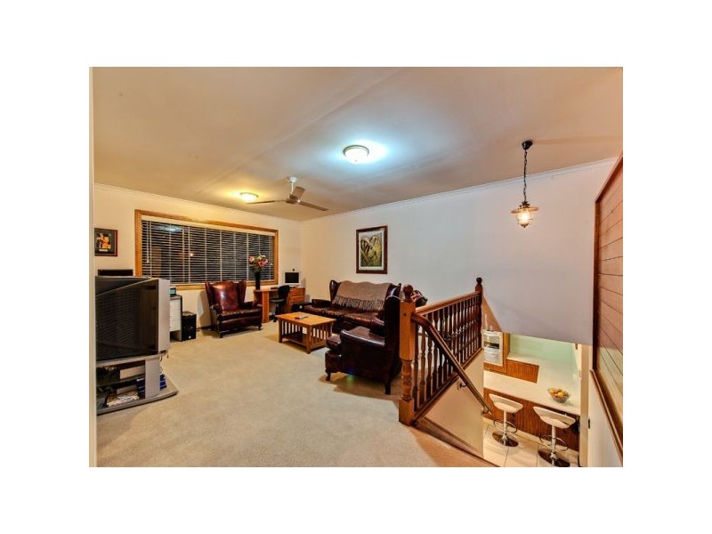 162 Castile Cr, Edens Landing QLD 4207