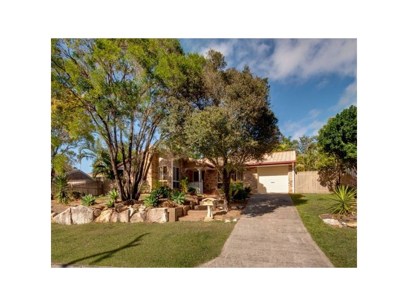 18 Parkside Dr, Kallangur QLD 4503