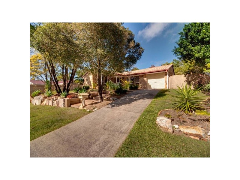 18 Parkside Dr, Kallangur QLD 4503