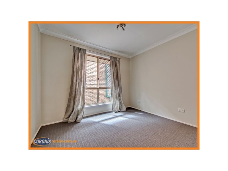 70 Oldbury Place, Forest Lake QLD 4078