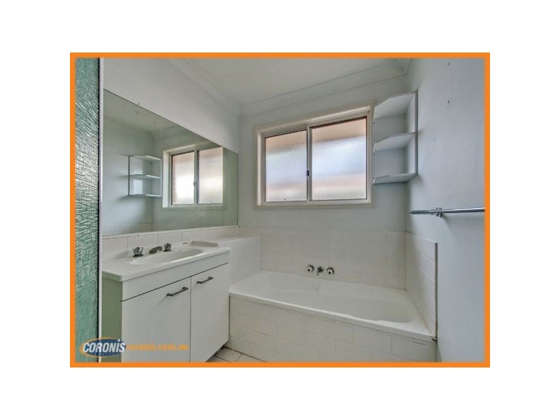 70 Oldbury Place, Forest Lake QLD 4078