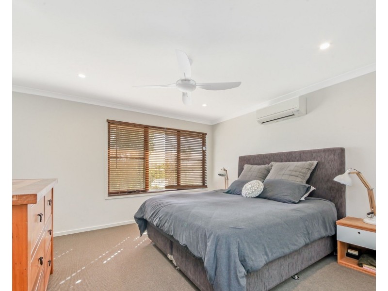 46 Aspect Terrace, Springfield Lakes QLD 4300