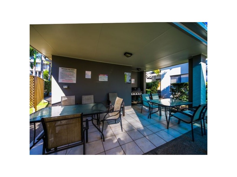 1/7 Bowden Court, Nerang QLD 4211