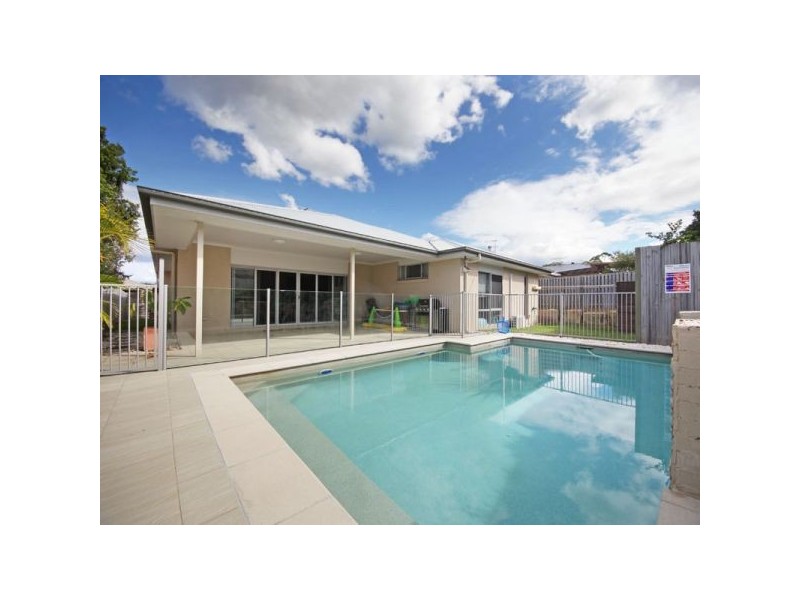 21 Tributary Court, Eatons Hill QLD 4037