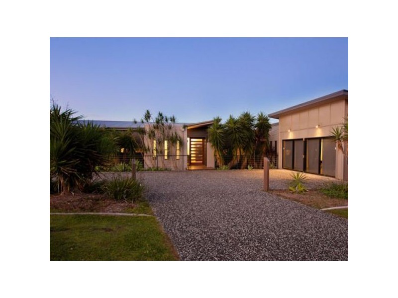 1 Colin Place, Cashmere QLD 4500