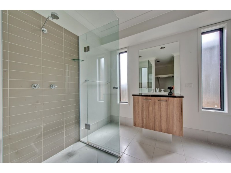 39 Davies Street, Goodna QLD 4300