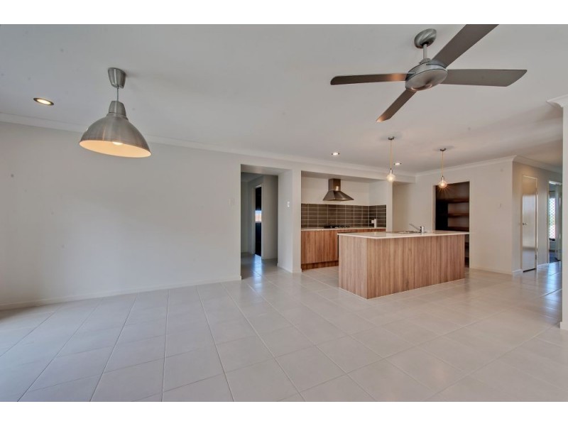 39 Davies Street, Goodna QLD 4300