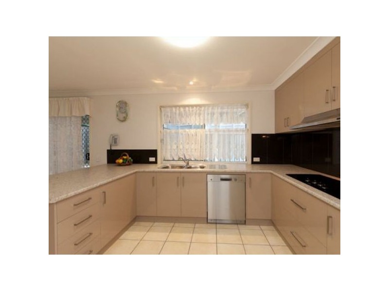 21 Schoolside Place, Bracken Ridge QLD 4017