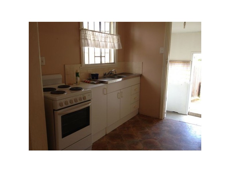 39 North Street, Brighton QLD 4017