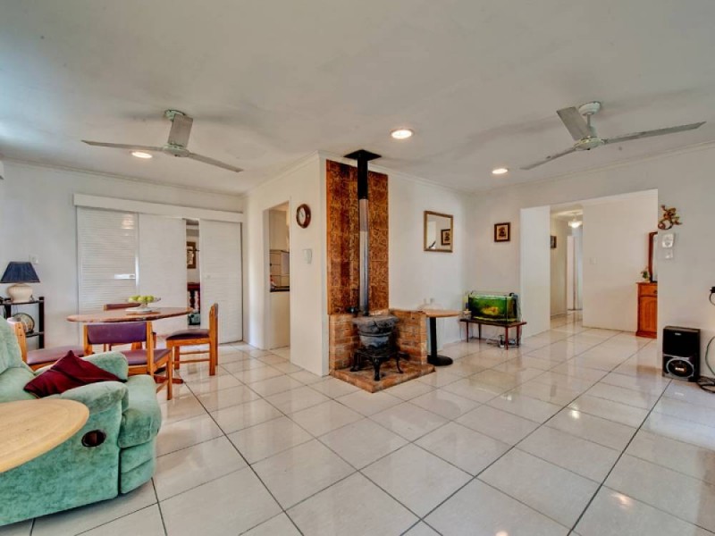 76 Drews Road, Loganholme QLD 4129