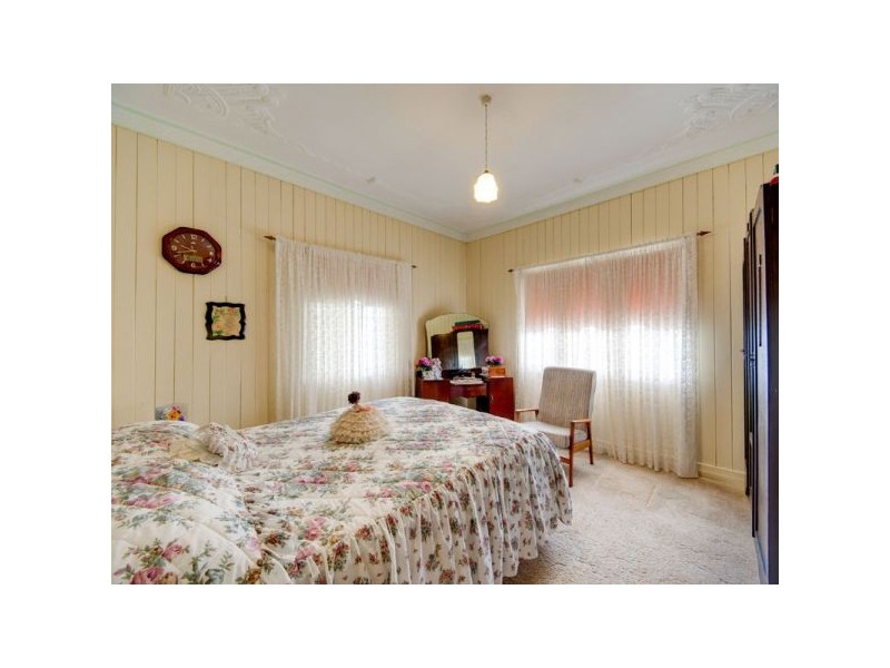 16 Hutchins Street, Kedron QLD 4031