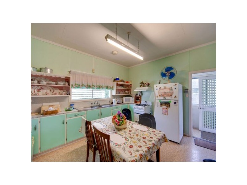 16 Hutchins Street, Kedron QLD 4031