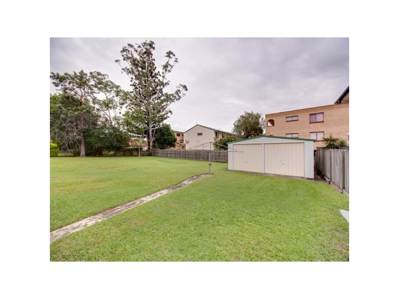 16 Hutchins Street, Kedron QLD 4031