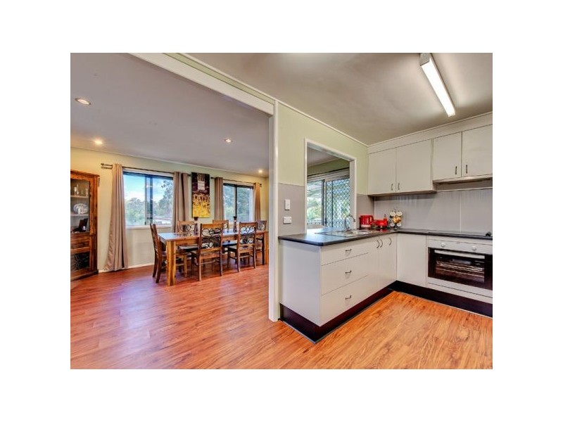 39 Belleglade Avenue, Bundamba QLD 4304