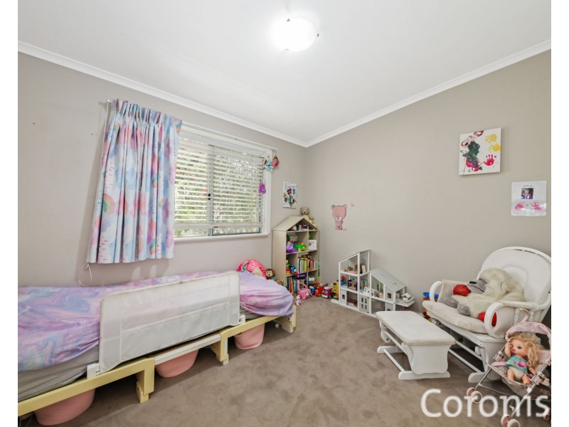 12 Grove Avenue, Arana Hills QLD 4054