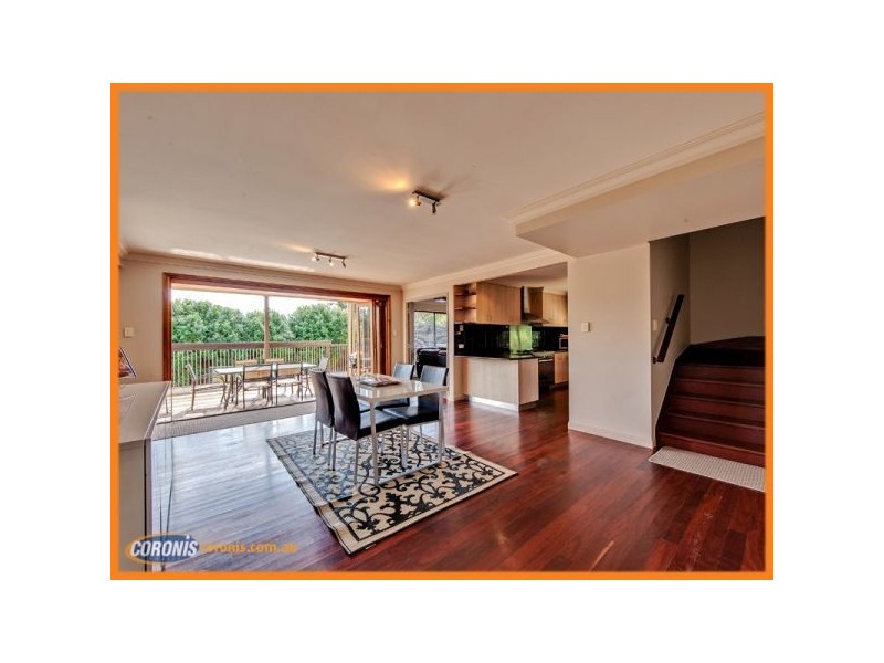 10 Myrtle Crescent, Brookwater QLD 4300