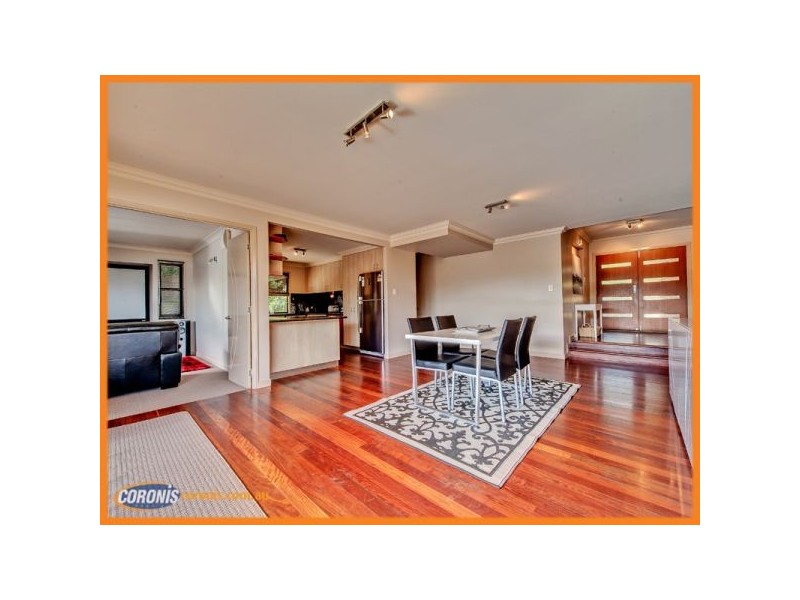 10 Myrtle Crescent, Brookwater QLD 4300