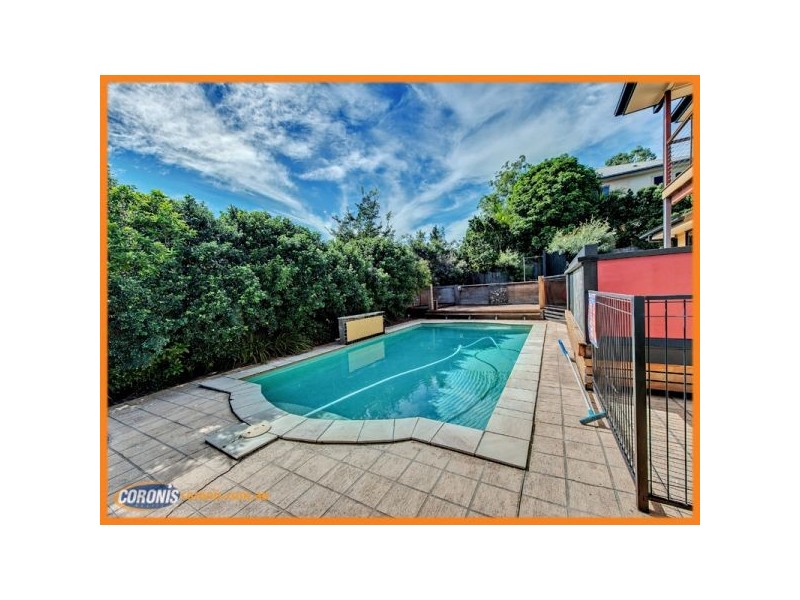 10 Myrtle Crescent, Brookwater QLD 4300