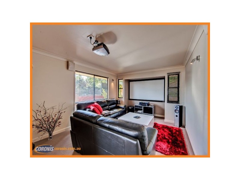 10 Myrtle Crescent, Brookwater QLD 4300