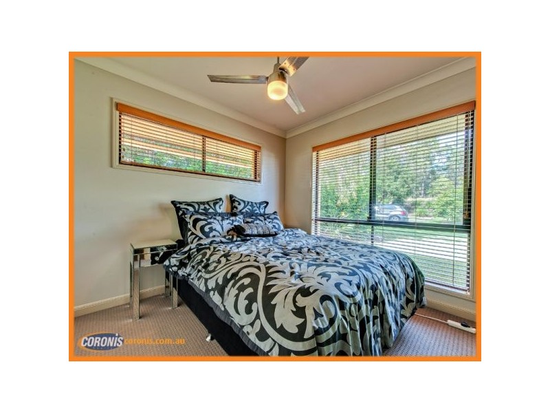 10 Myrtle Crescent, Brookwater QLD 4300