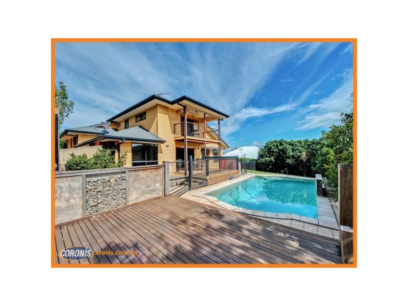 10 Myrtle Crescent, Brookwater QLD 4300