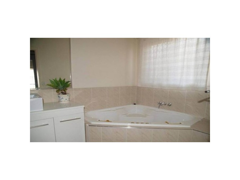 200 Lakeside Drive,, Springfield Lakes QLD 4300