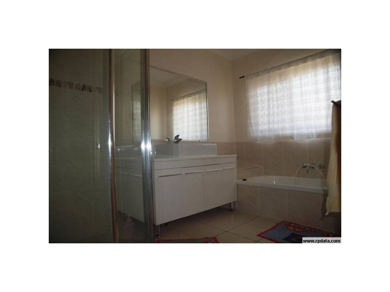 200 Lakeside Drive,, Springfield Lakes QLD 4300