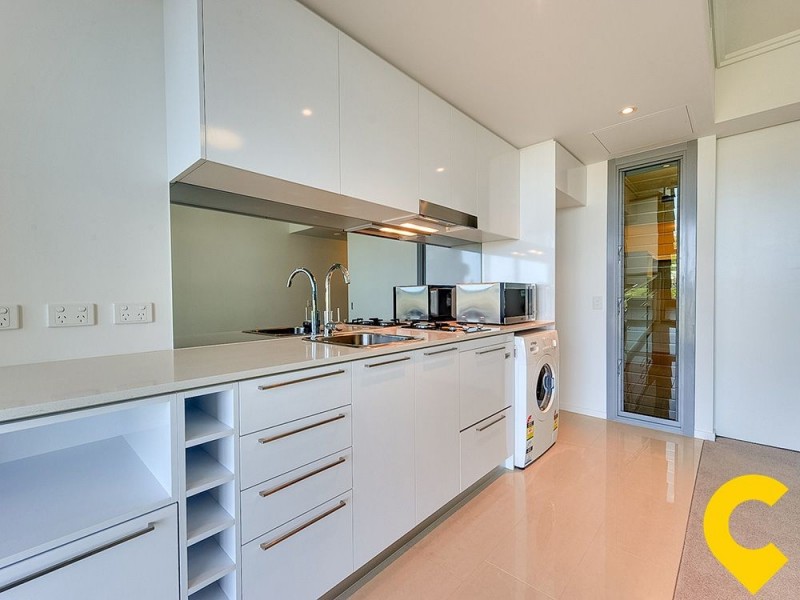 11205/8 Harbour Road, Hamilton QLD 4007