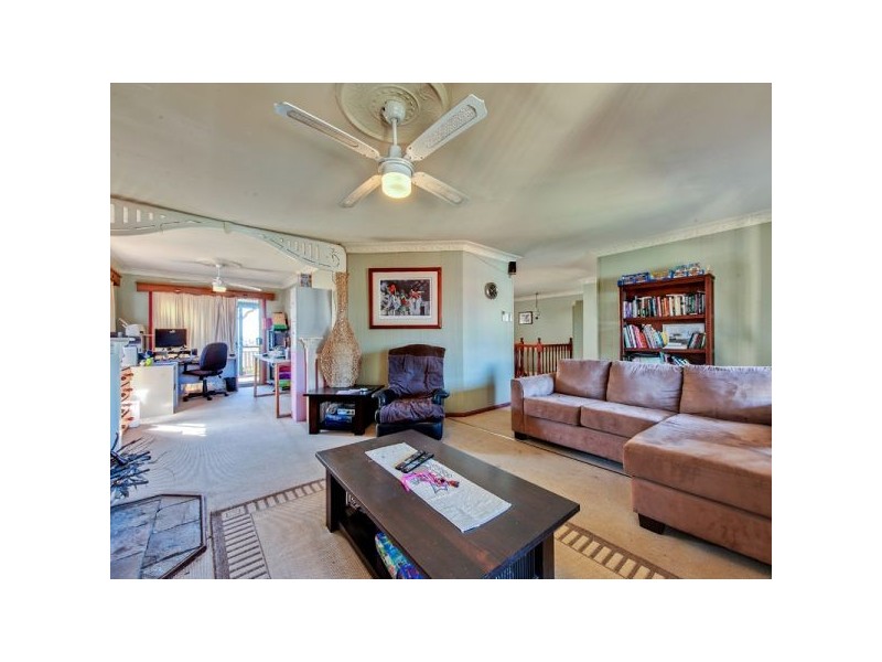34 Paul Tully Avenue, Collingwood Park QLD 4301