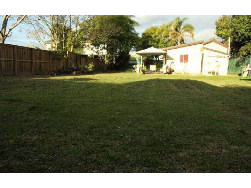 25 Bertha Street, Goodna QLD 4300