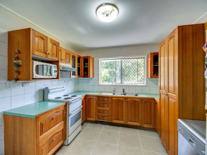 2 Conlo Crescent, Ferny Hills QLD 4055