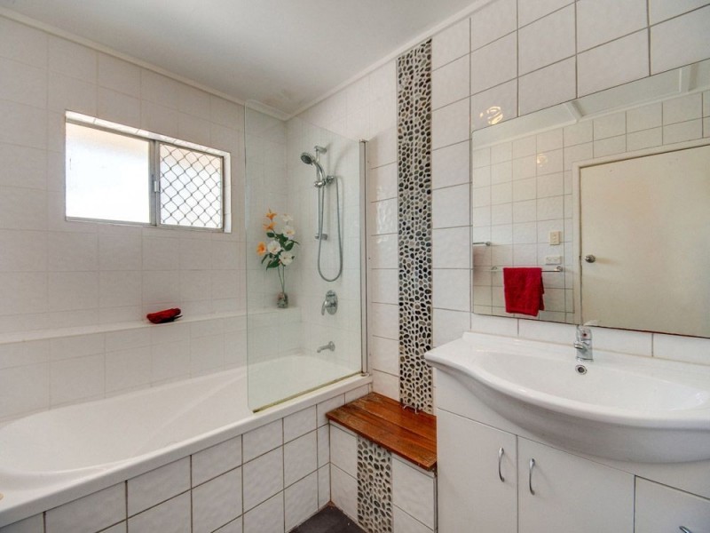 2 Conlo Crescent, Ferny Hills QLD 4055