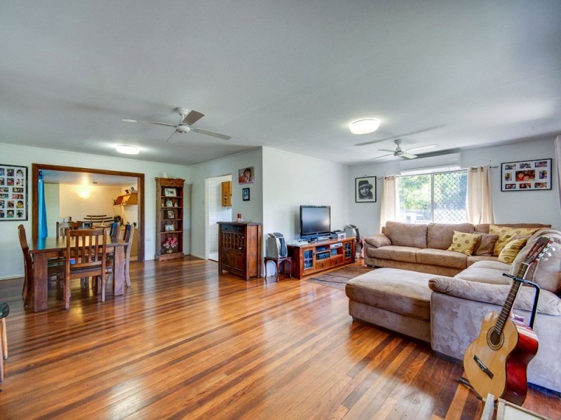 2 Conlo Crescent, Ferny Hills QLD 4055